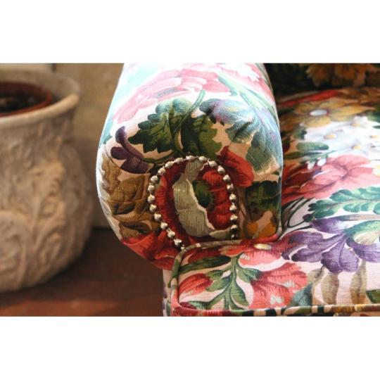 NS egyedi viragos cottage kanape sofa szofa karpitos butor rusztikus mediterran videki nyaralo butor szegecses ulogarnitura mediterran nappali (3).jpg